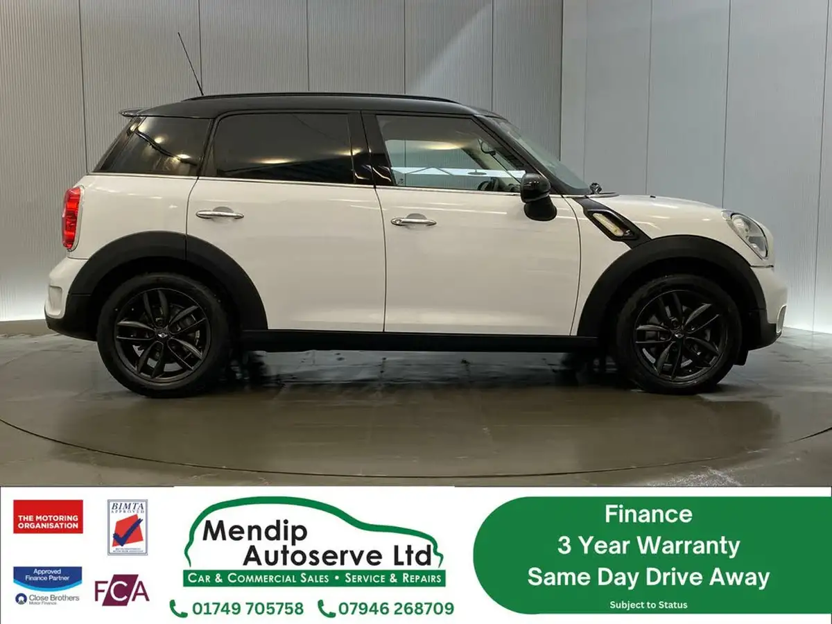 2012-mini-countryman-16-cooper-s-auto-big-25