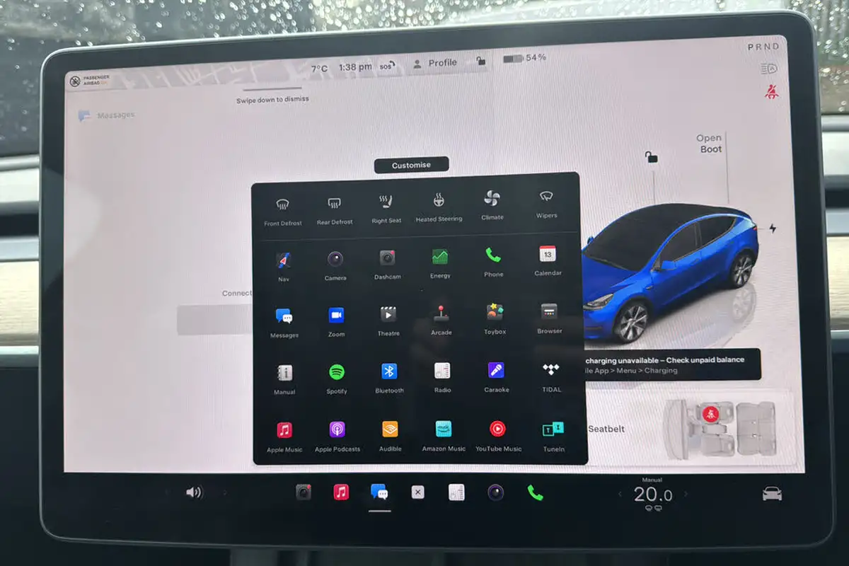 2022-tesla-model-y-e-long-range-big-37