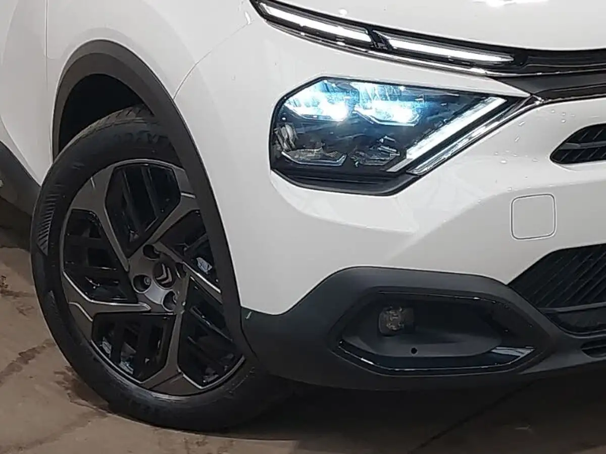 2022-citroen-c4-12-puretech-sense-plus-big-8