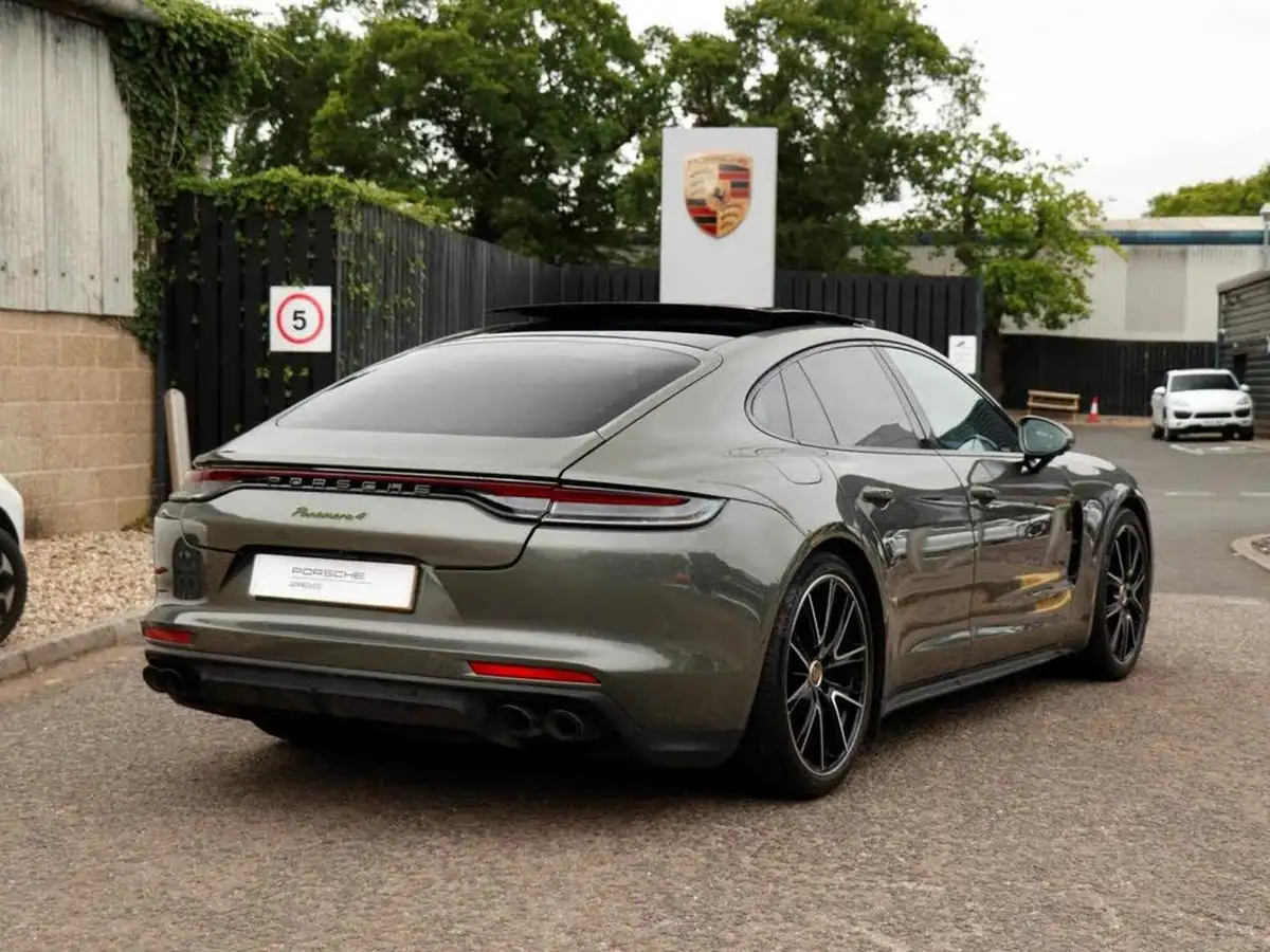 2023-porsche-panamera-30-4-e-hybrid-hatchback-big-36