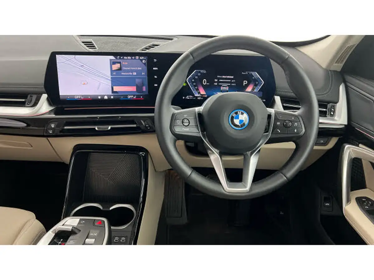 2024-bmw-x1-15-xdrive25e-xline-big-4