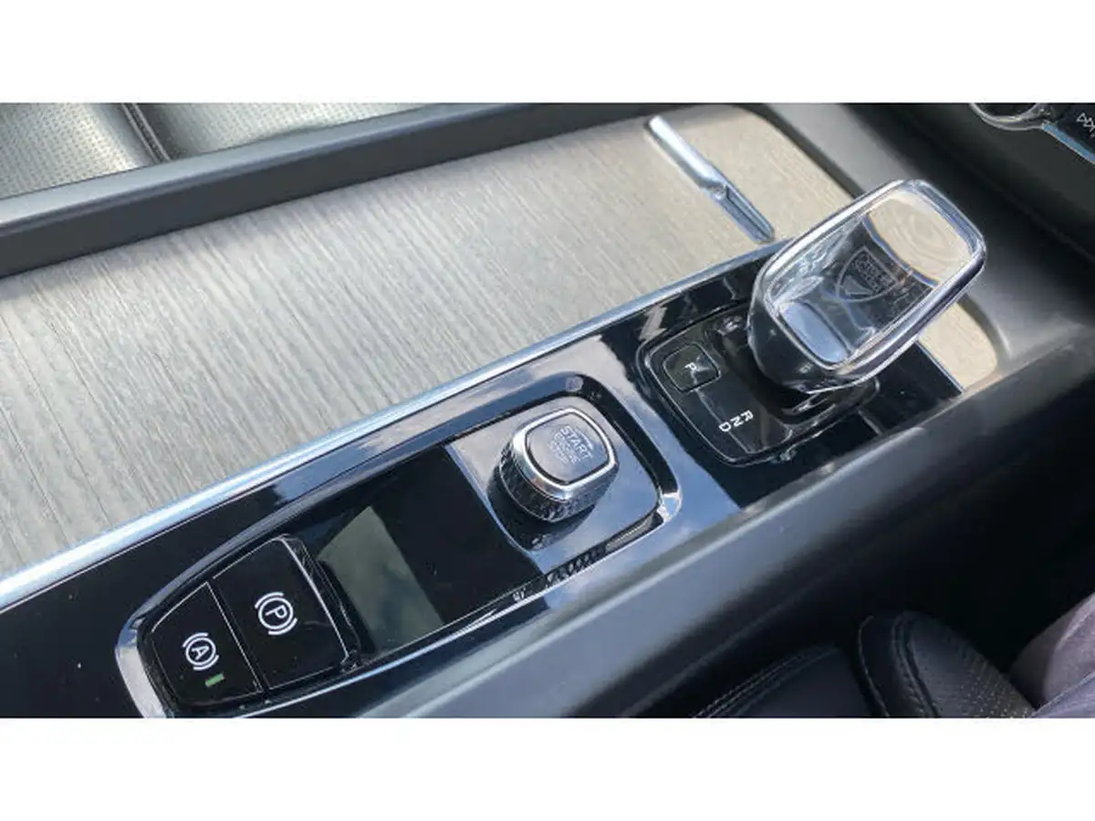 2021-volvo-xc60-20td-b4-inscription-pro-awd-big-21