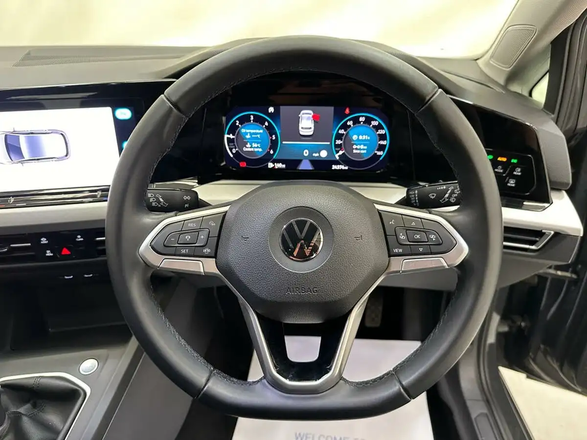2020-volkswagen-golf-20tdi-life-hatchback-big-12