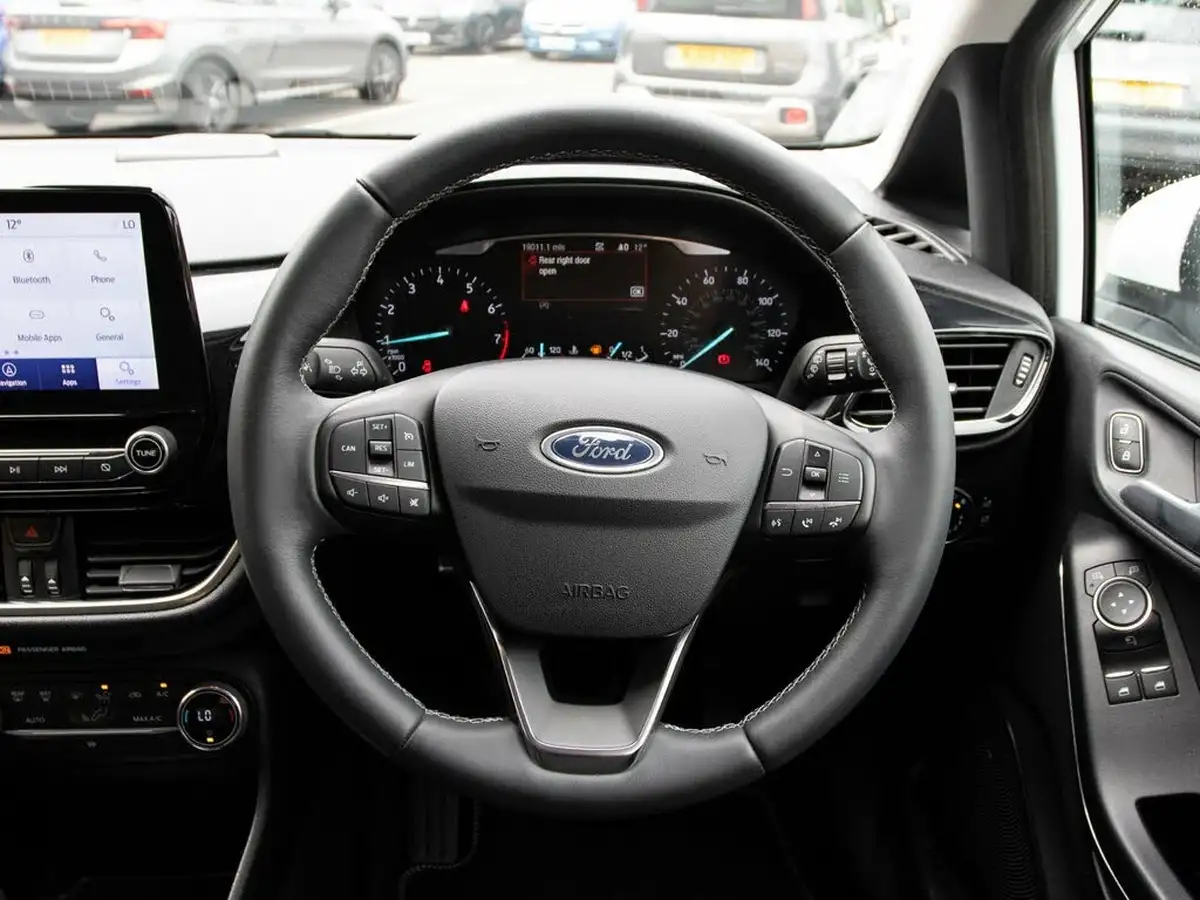 2019-ford-fiesta-10t-titanium-125ps-5d-big-20