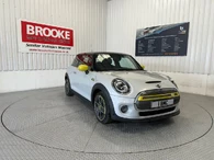 2021 MINI Cooper E Cooper S 3)