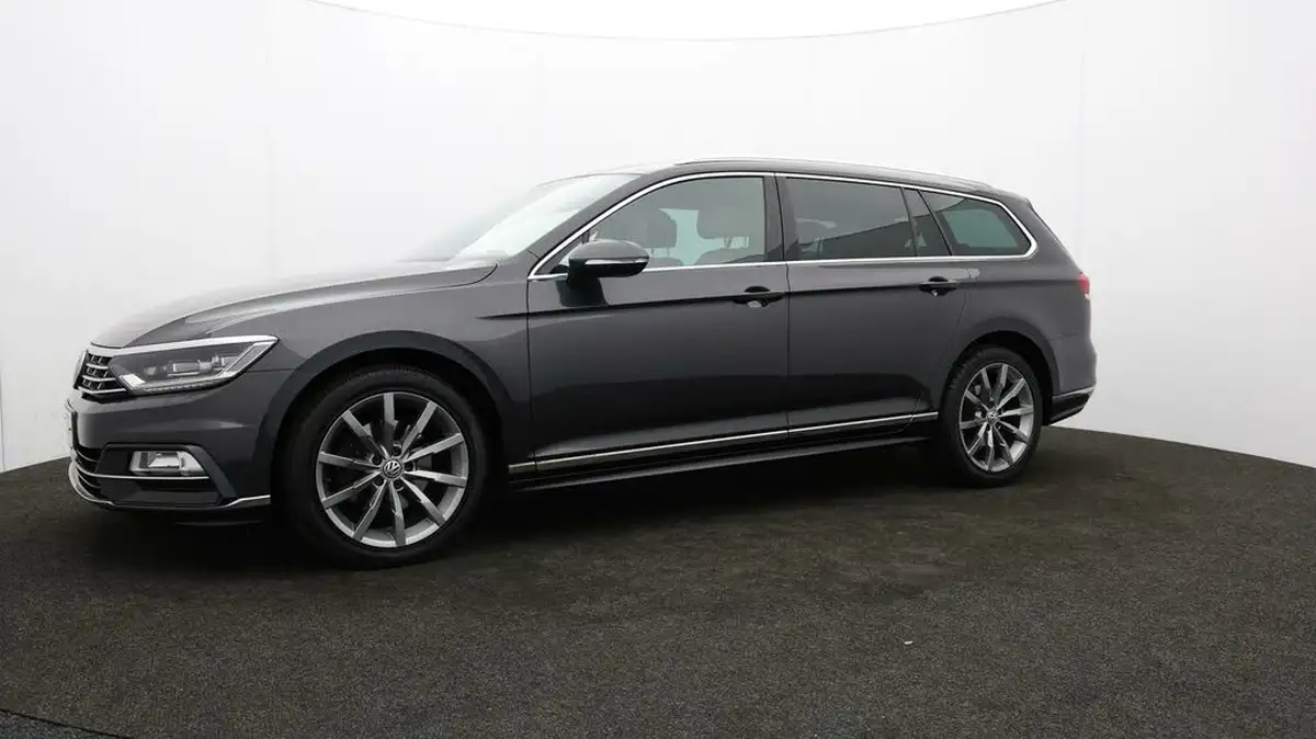 2018-volkswagen-passat-20tdi-r-line-150ps-ss-estate-5d-dsg-big-61