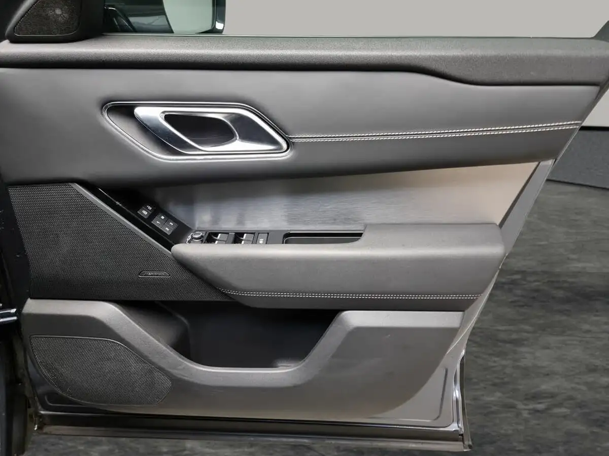 2022-land-rover-range-rover-velar-20-p400e-r-dynamic-s-big-41