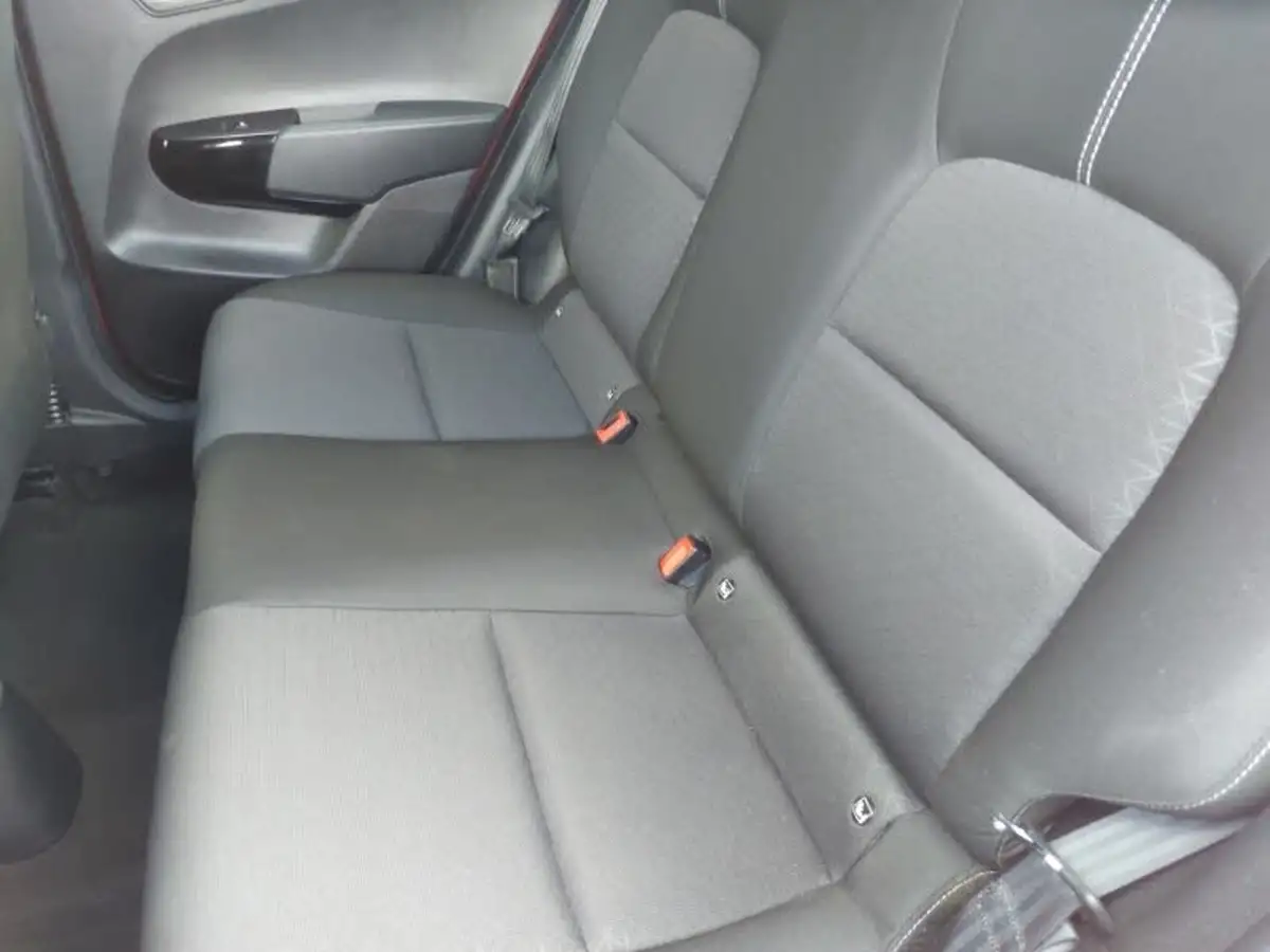 2020-kia-picanto-10-2-big-5
