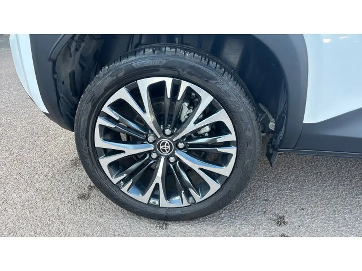 2024-toyota-yaris-cross-15-vvt-i-excel-awd-i-big-22