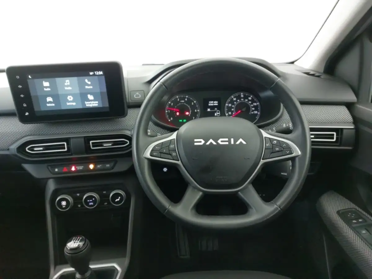 2023-volvo-c40-e-recharge-core-228bhp-big-6
