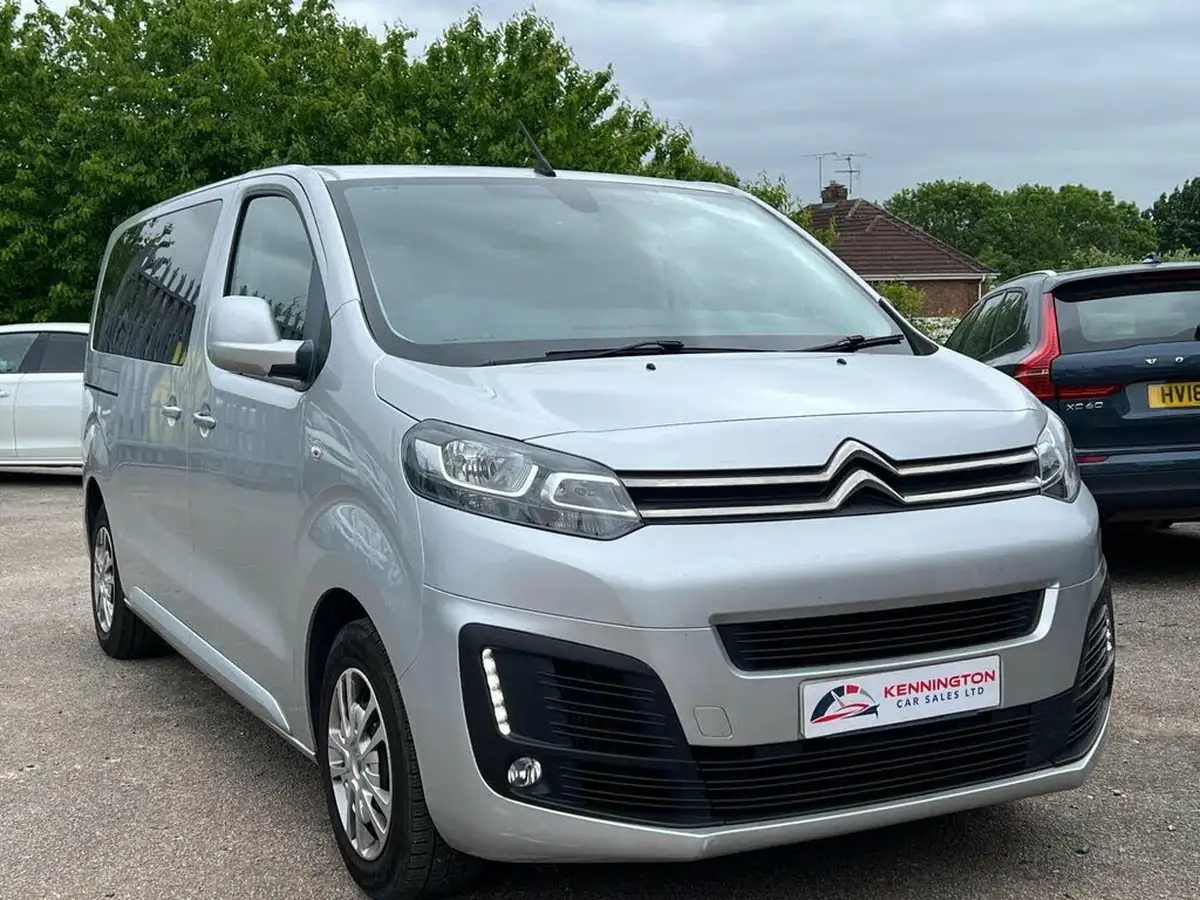 2019-citroen-spacetourer-15bluehdi-business-m-big-7