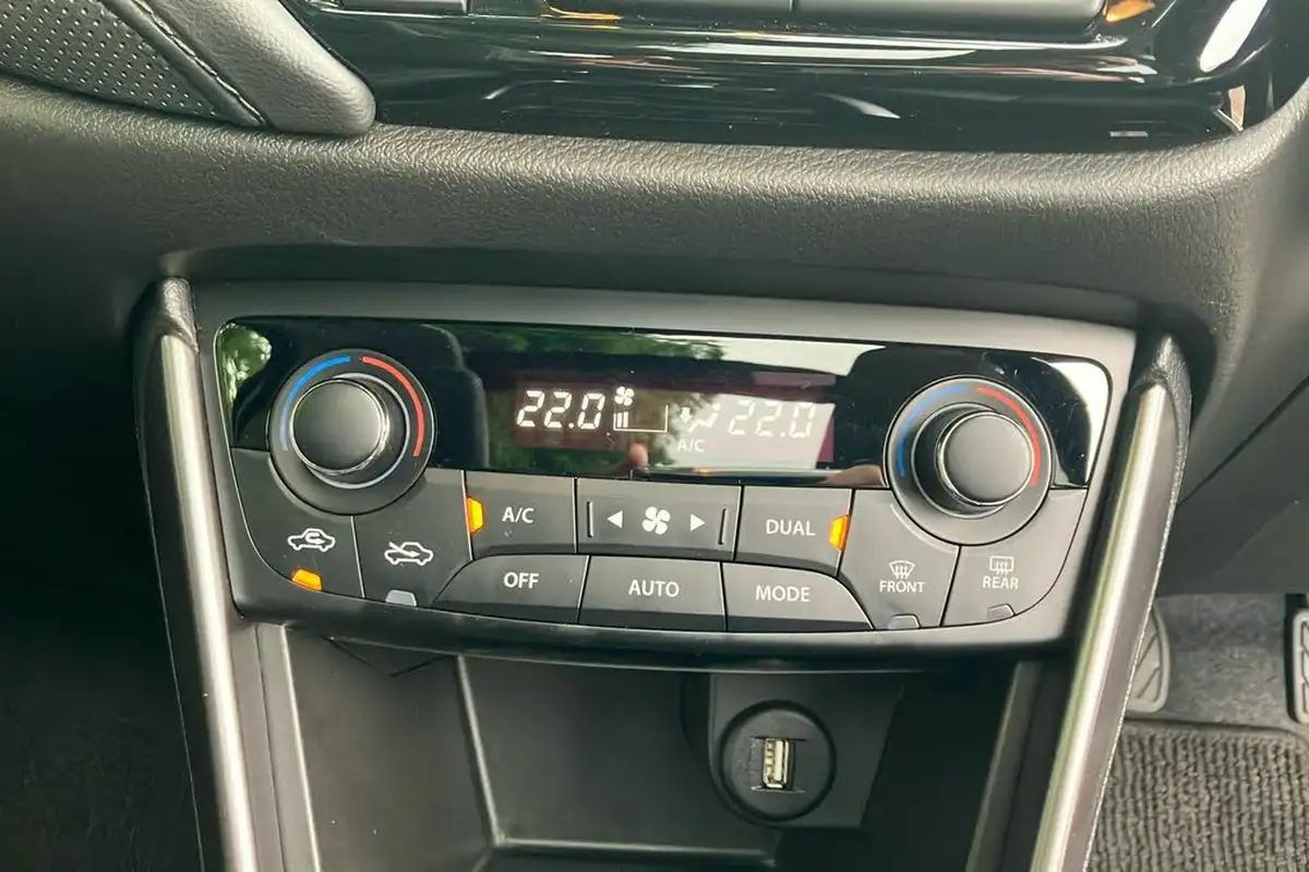 2024-suzuki-s-cross-14-boosterjet-ultra-allgrip-big-14