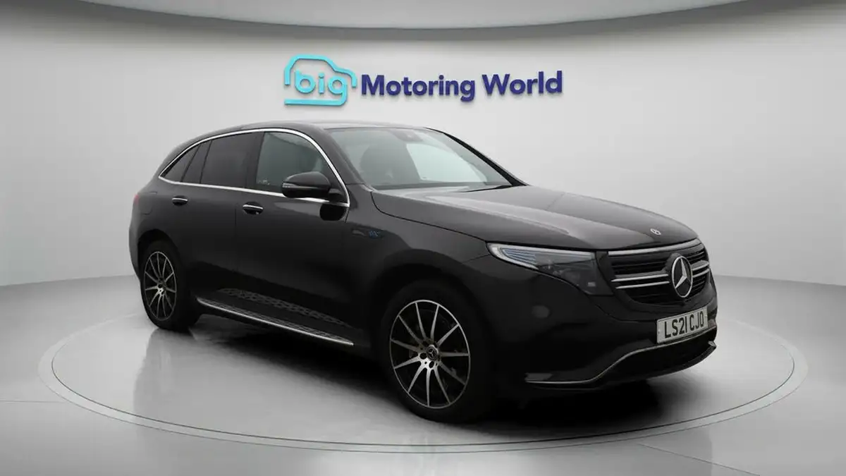 2021-mercedes-benz-eqc-e-eqc-400-amg-line-big-1