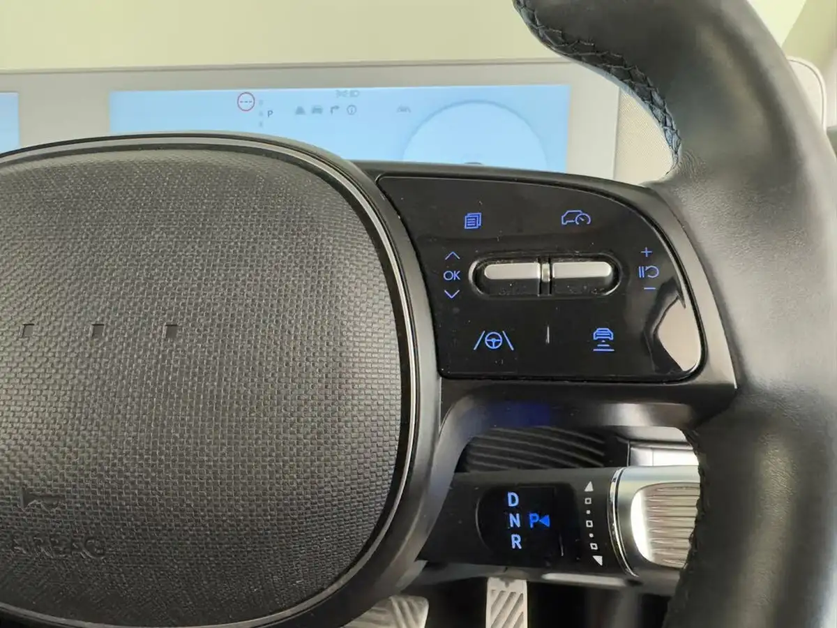2021-hyundai-ioniq-5-e-ultimate-217ps-73kwh-rwd-big-29