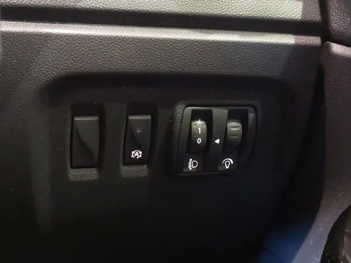 2021-cupra-formentor-14-e-hybrid-v1-big-18
