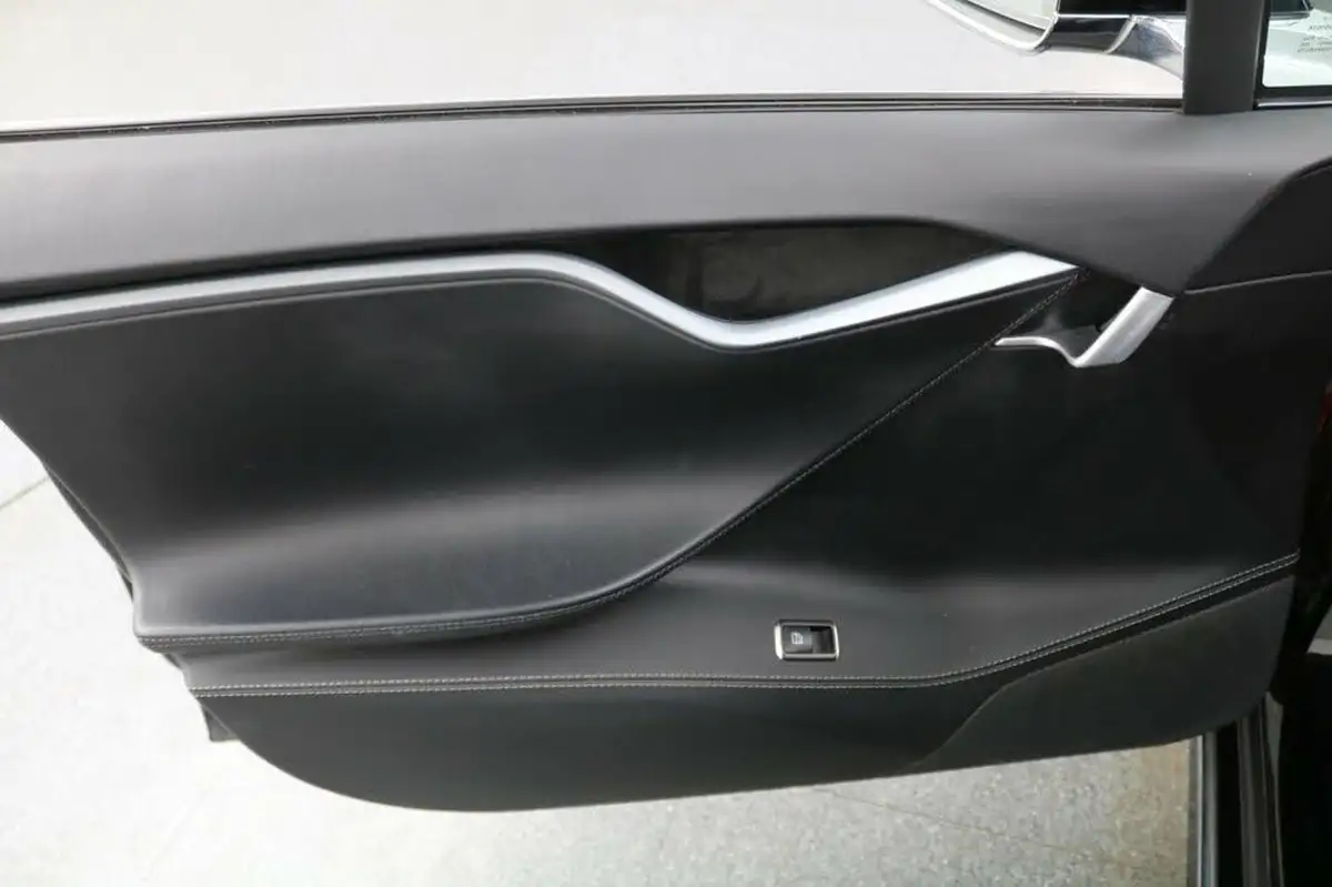 2020-tesla-model-s-e-long-range-big-75