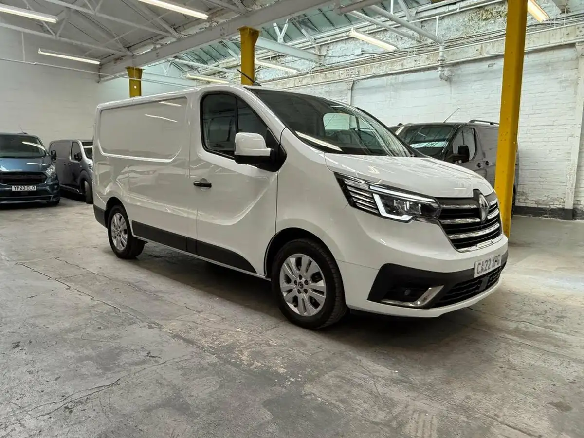 2022-renault-trafic-20dci-sl28-130-sport-big-2