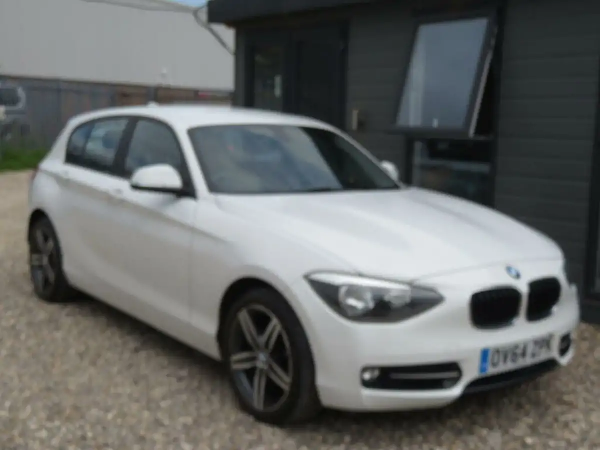 2014-bmw-1-series-20td-116d-sport-116bhp-ss-sports-hatch-5d-big-2