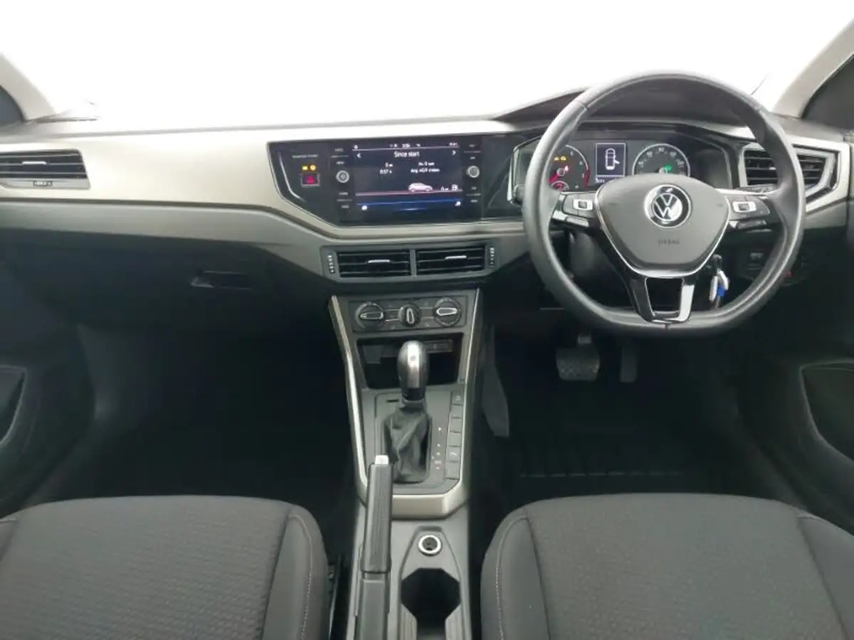 2021-volkswagen-polo-10-tsi-match-dsg-big-2