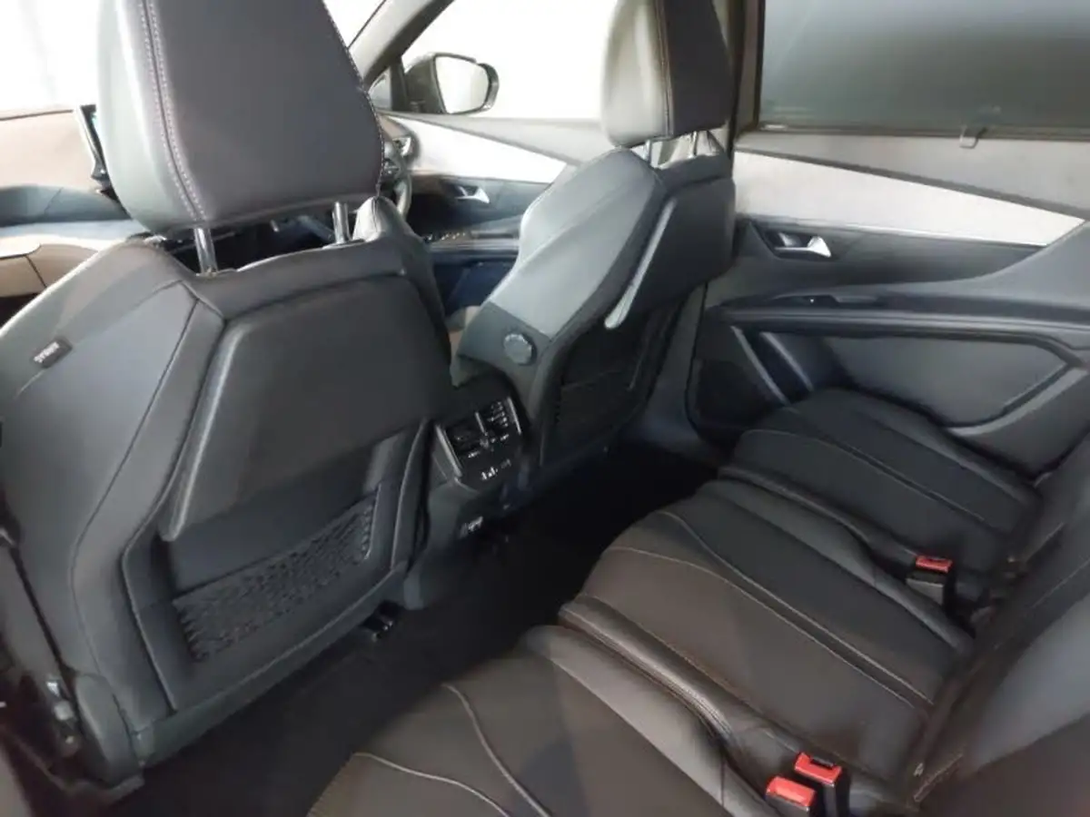 2023-peugeot-5008-suv-15-bluehdi-gt-130ps-eat8-big-5