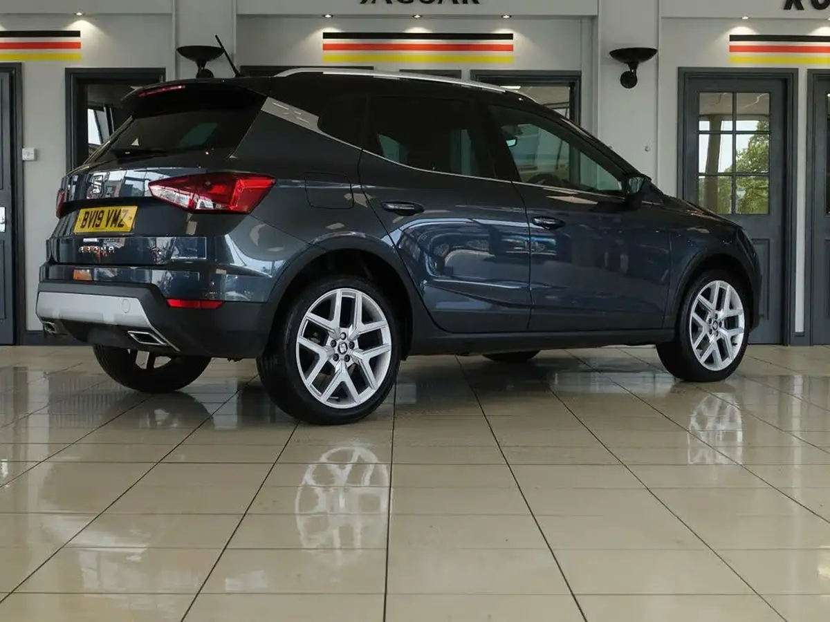 2019-seat-arona-10-tsi-fr-sport-ss-big-5