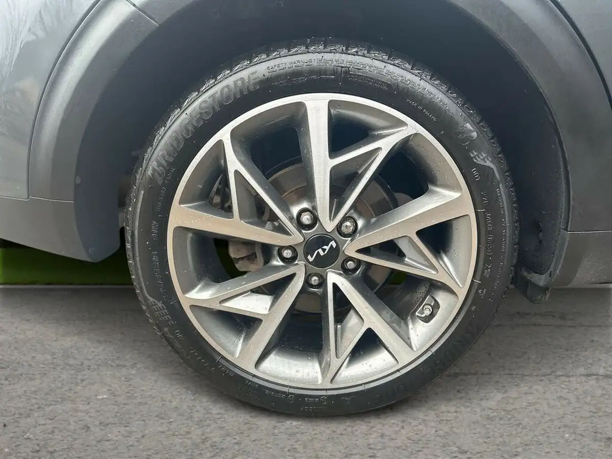 2022-kia-niro-16-gdi-3-156kwh-big-8