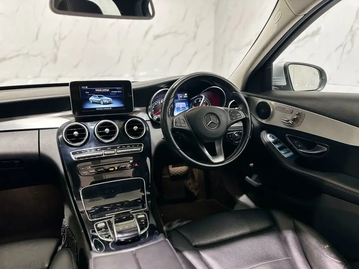 2016-mercedes-benz-c-class-16d-c200d-sport-premiumss-saloon-4d-auto-big-39