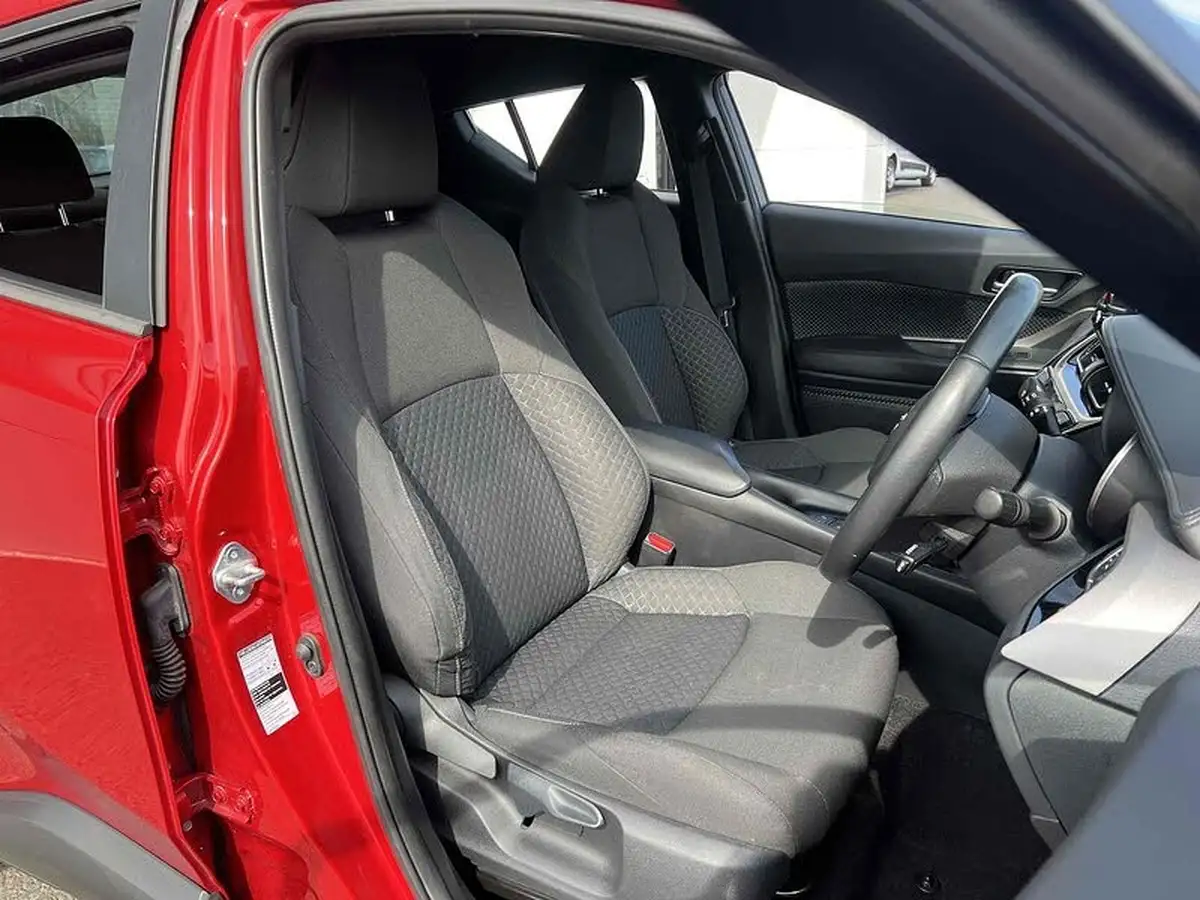 2020-toyota-c-hr-18-vvt-i-icon-parking-pack-big-19