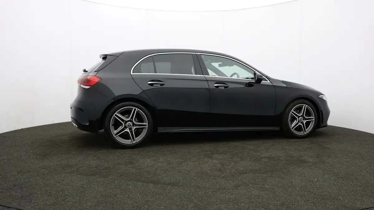 2019-mercedes-benz-a-class-20d-a200d-amg-line-premium-hatchback-5d-big-35