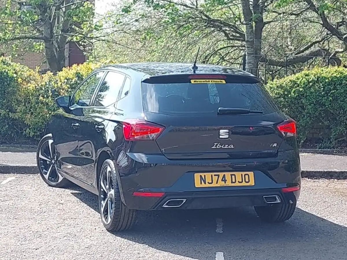 2024-seat-ibiza-10-tsi-fr-sport-115ps-dsg-big-1