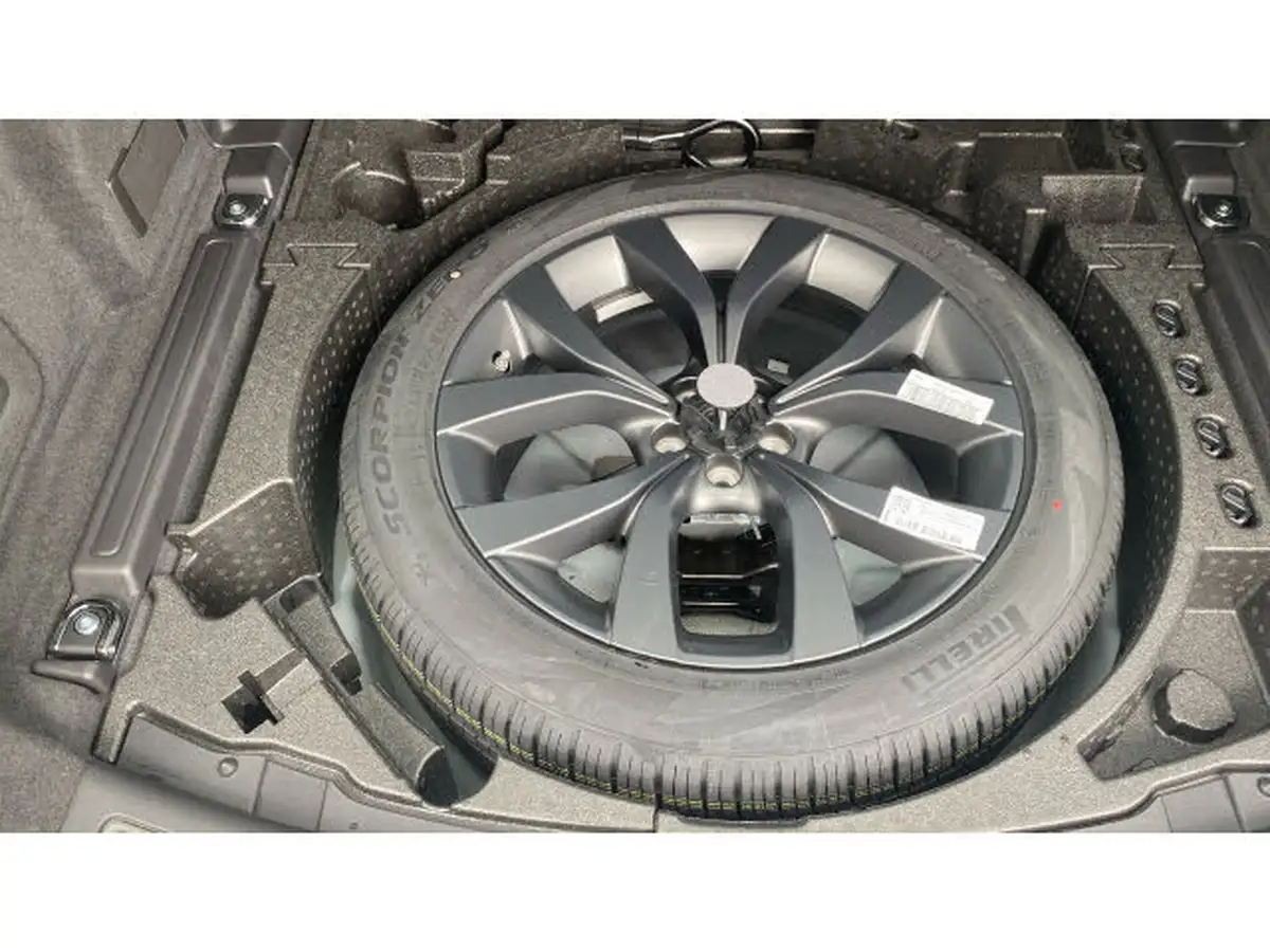 2020-land-rover-discovery-sport-20-d200-r-dynamic-se-big-32