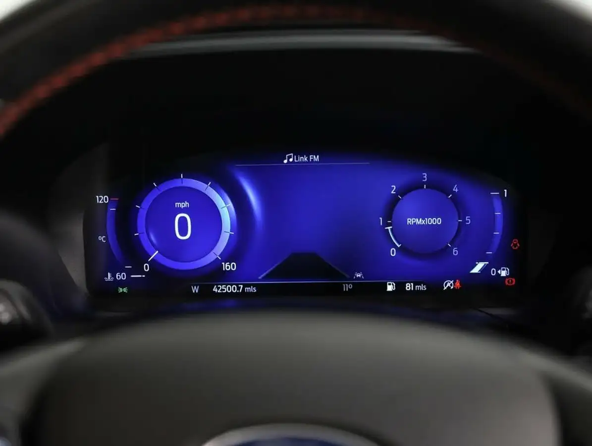 2022-ford-kuga-15-st-line-x-edition-big-25