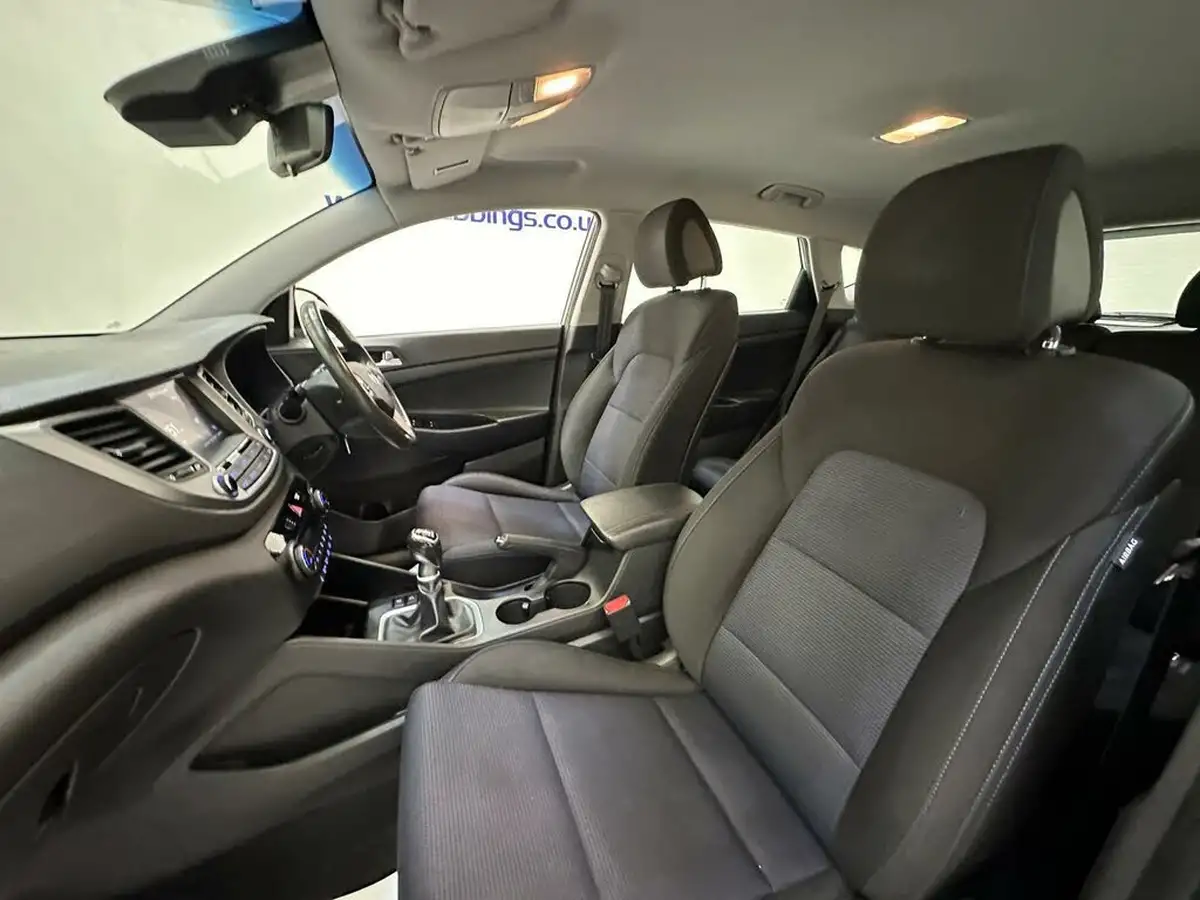 2018-hyundai-tucson-16-gdi-blue-drive-se-nav-big-21