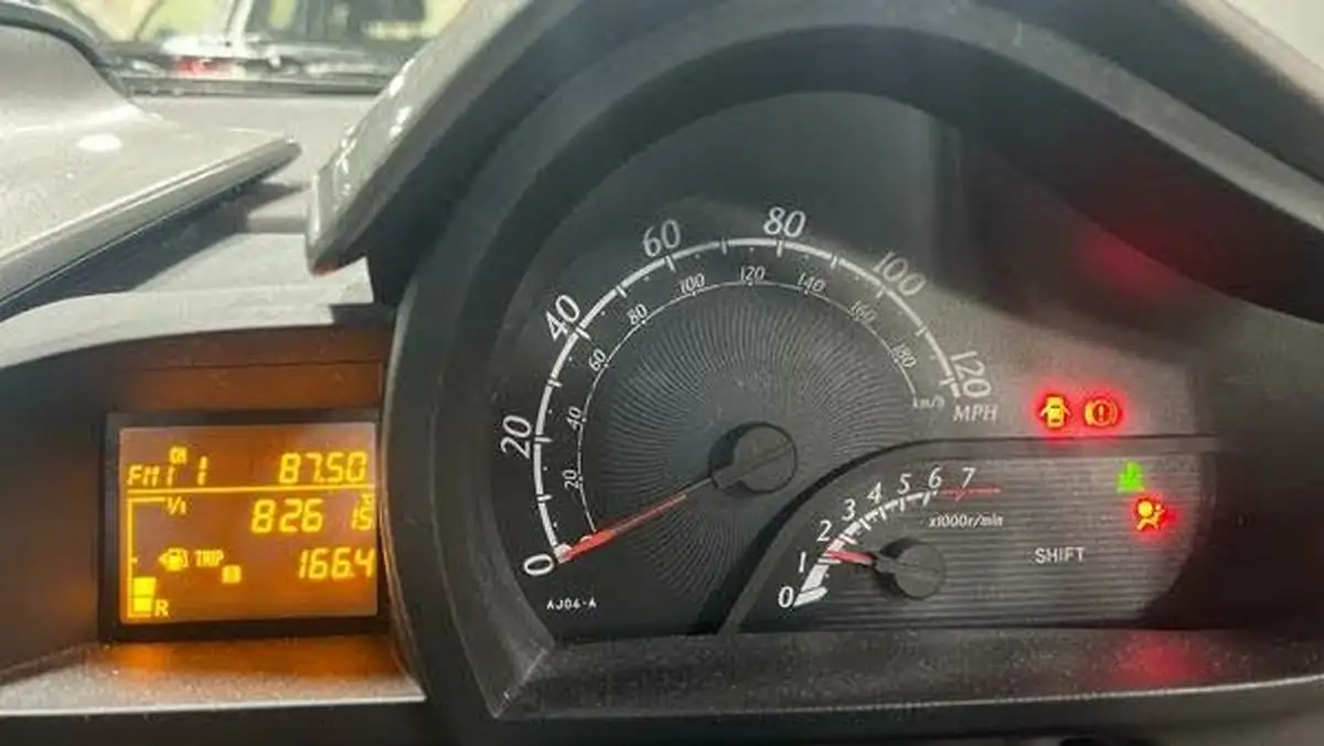 2009-toyota-iq-10-2-big-7
