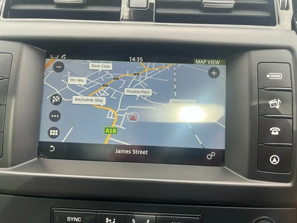 2017-land-rover-discovery-30td6-se-259ps-awd-station-wagon-5d-auto-big-25