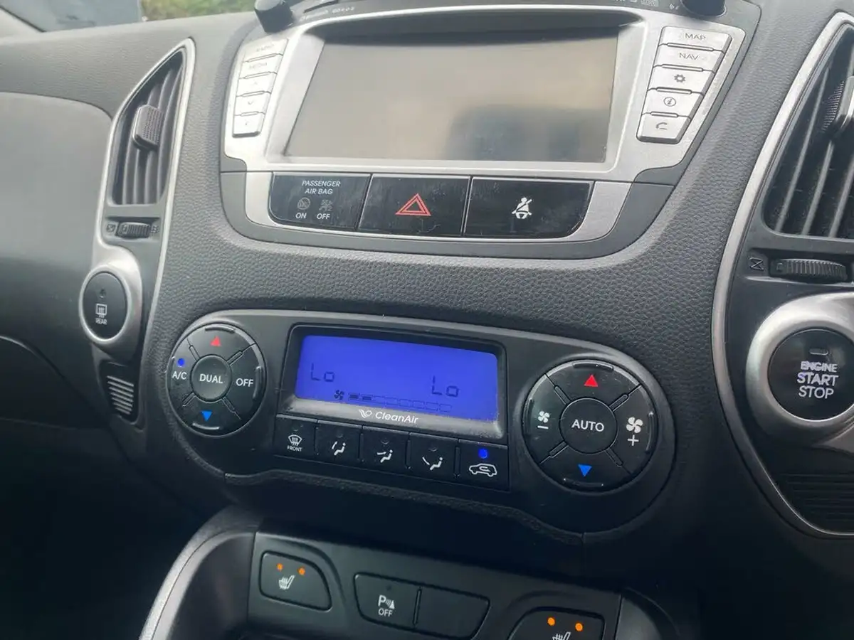 2013-hyundai-ix35-17td-premium-16v-2wd-big-34