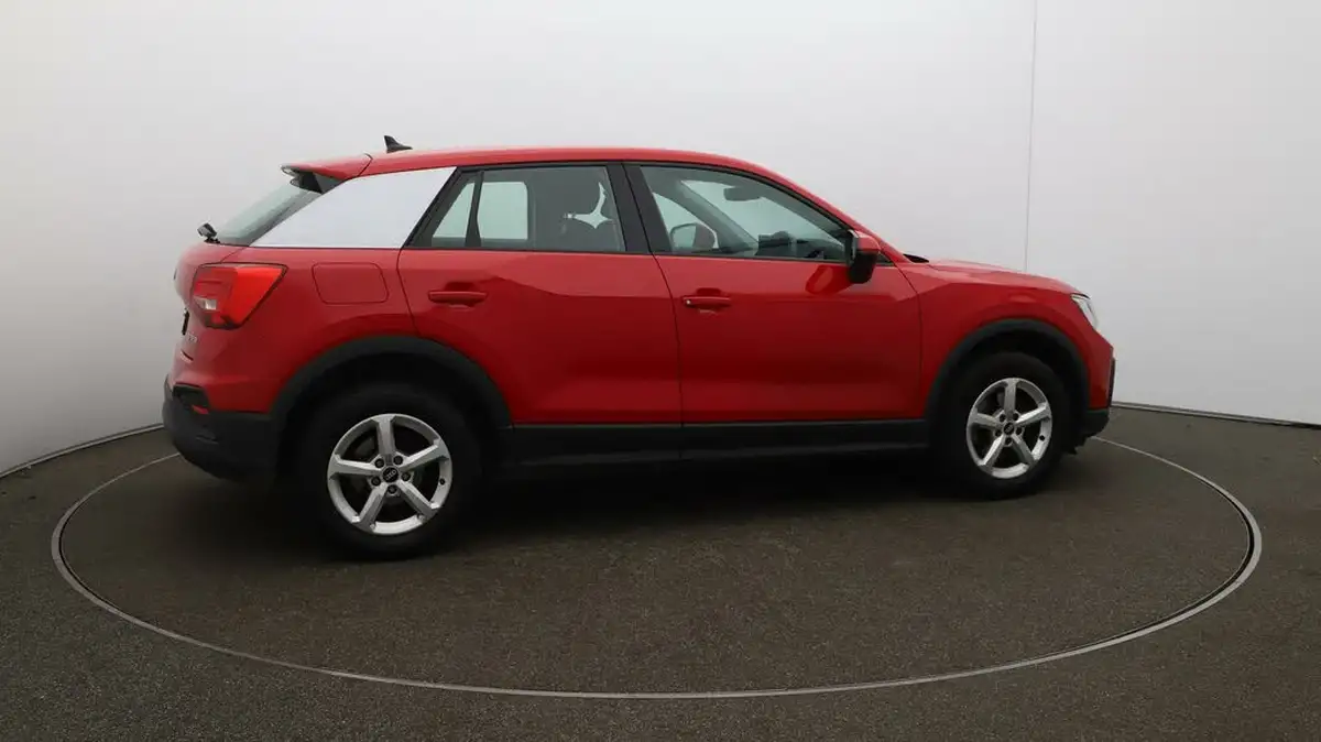 2021-audi-q2-10-30-tfsi-technik-big-47
