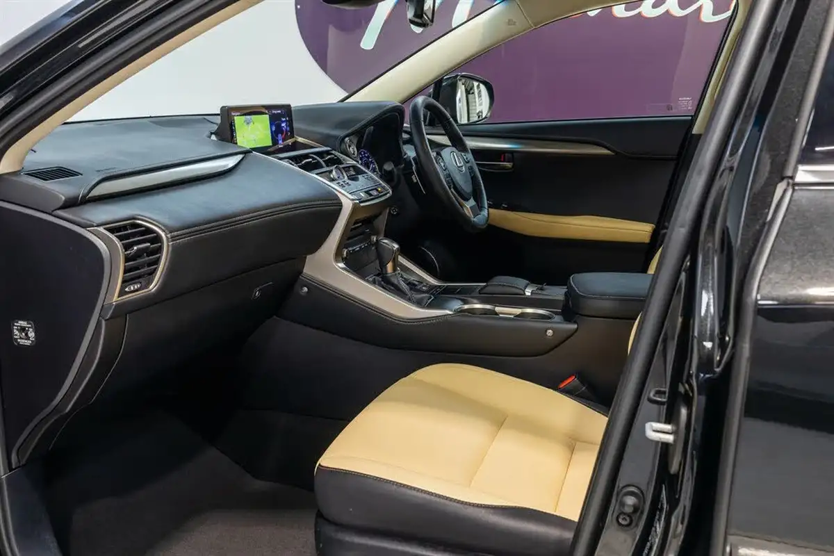 2019-lexus-nx-300h-25-nx-premium-pack-big-8