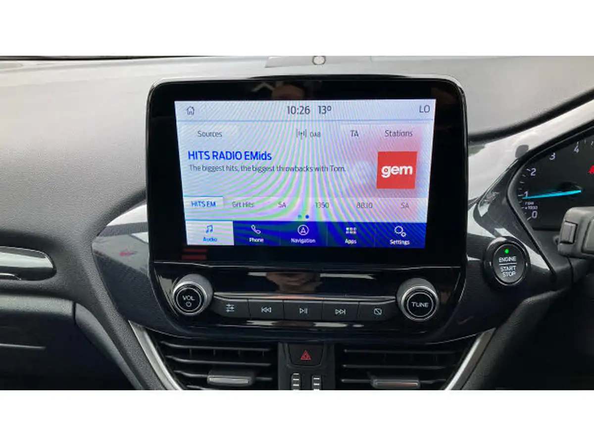 2020-ford-fiesta-big-21