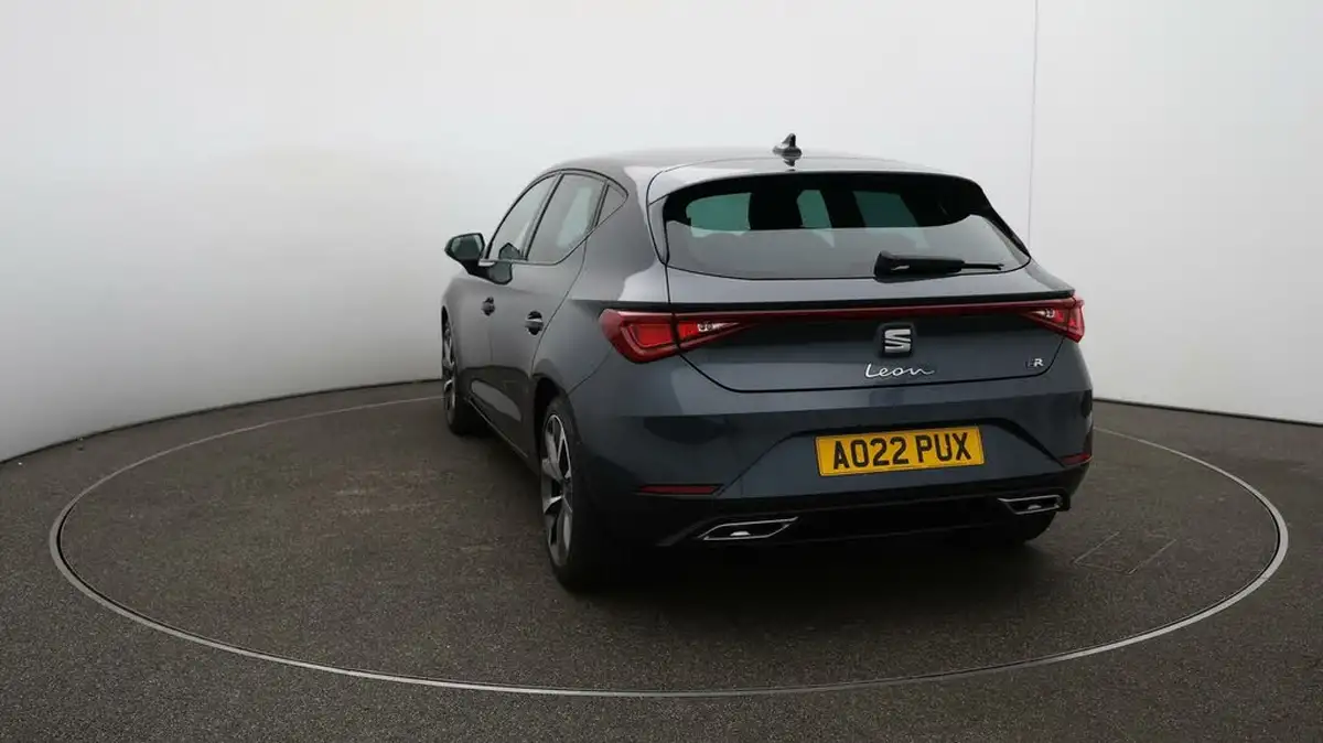 2022-seat-leon-big-60