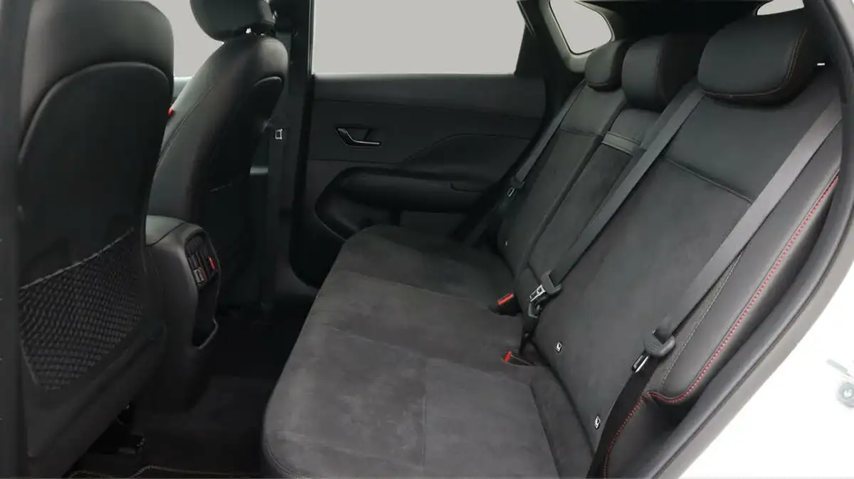 2024-hyundai-kona-16-gdi-n-line-s-141ps-dct-big-16