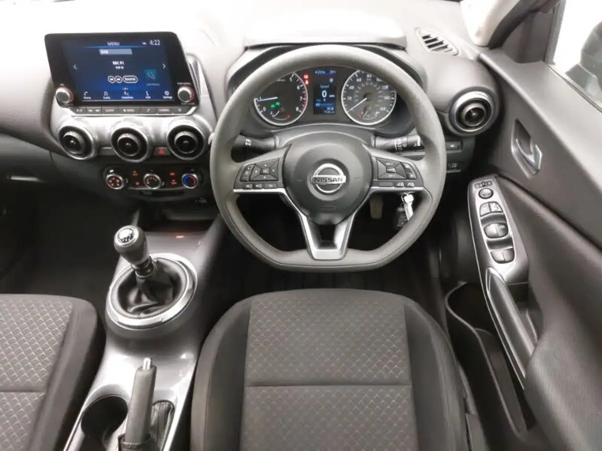 2022-nissan-juke-10-dig-t-acenta-big-6