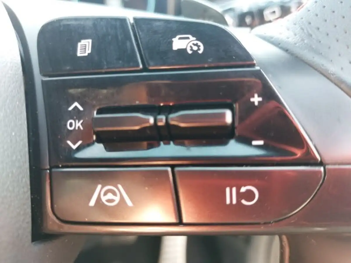 2024-hyundai-tucson-16-t-gdi-n-line-230ps-hybrid-auto-big-14
