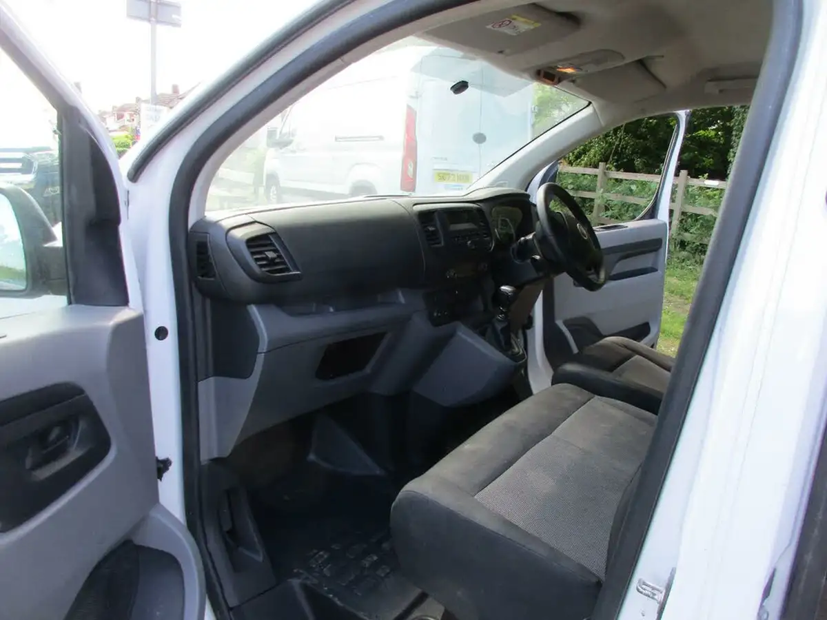 2022-fiat-scudo-15jtd-sx-100hpeu6d-lwb-big-7