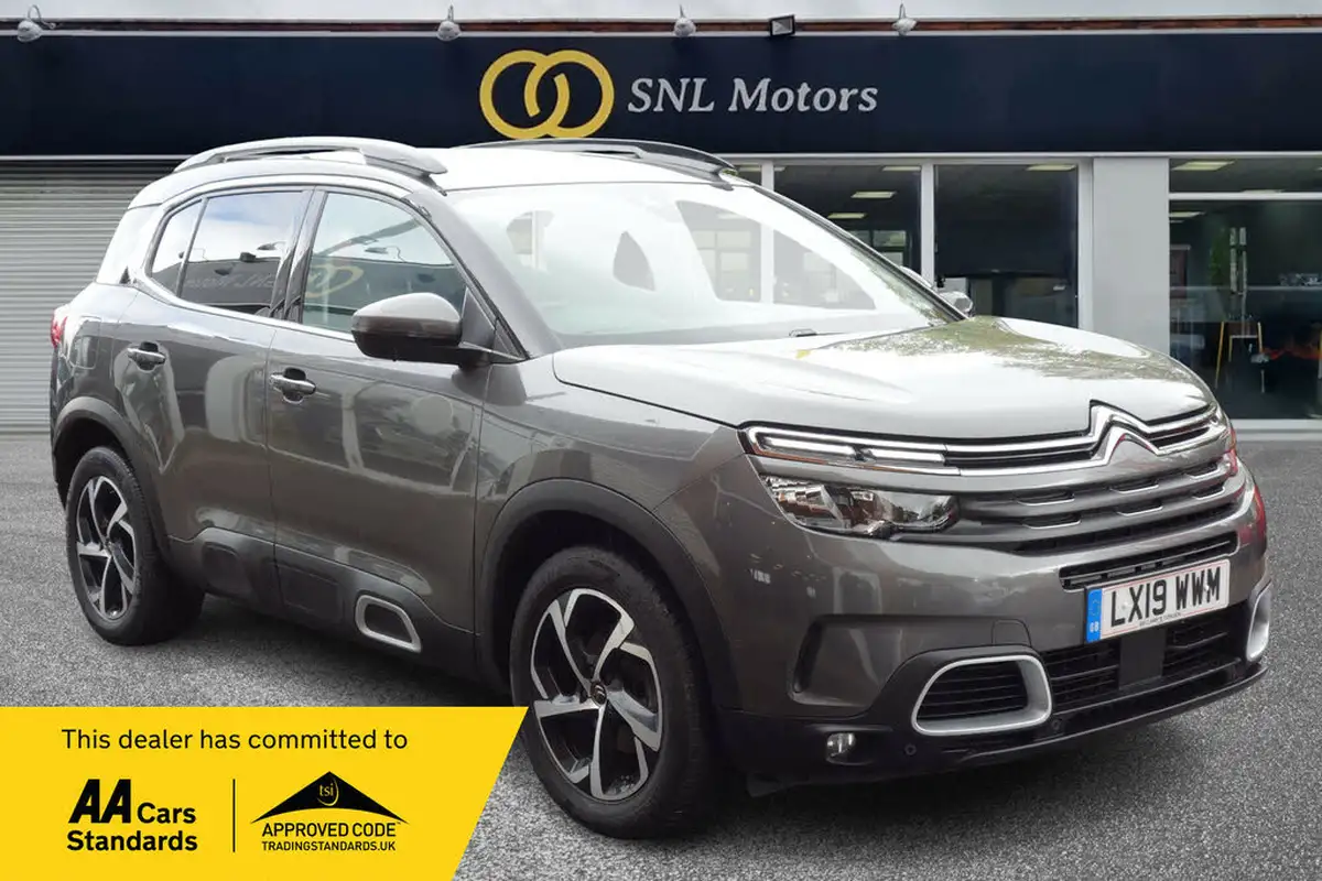 2019-citroen-c5-aircross-12-puretech-flair-big-0