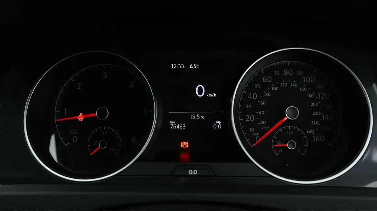 2019-volkswagen-golf-16tdi-match-edition-hatchback-big-9