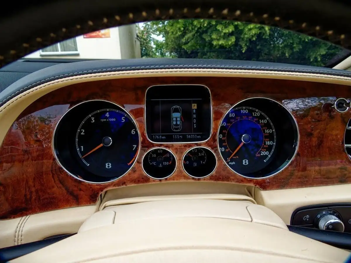 2007-bentley-continental-60-gtc-big-38