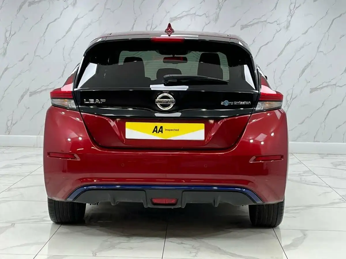 2021-nissan-leaf-e-n-connecta-big-11
