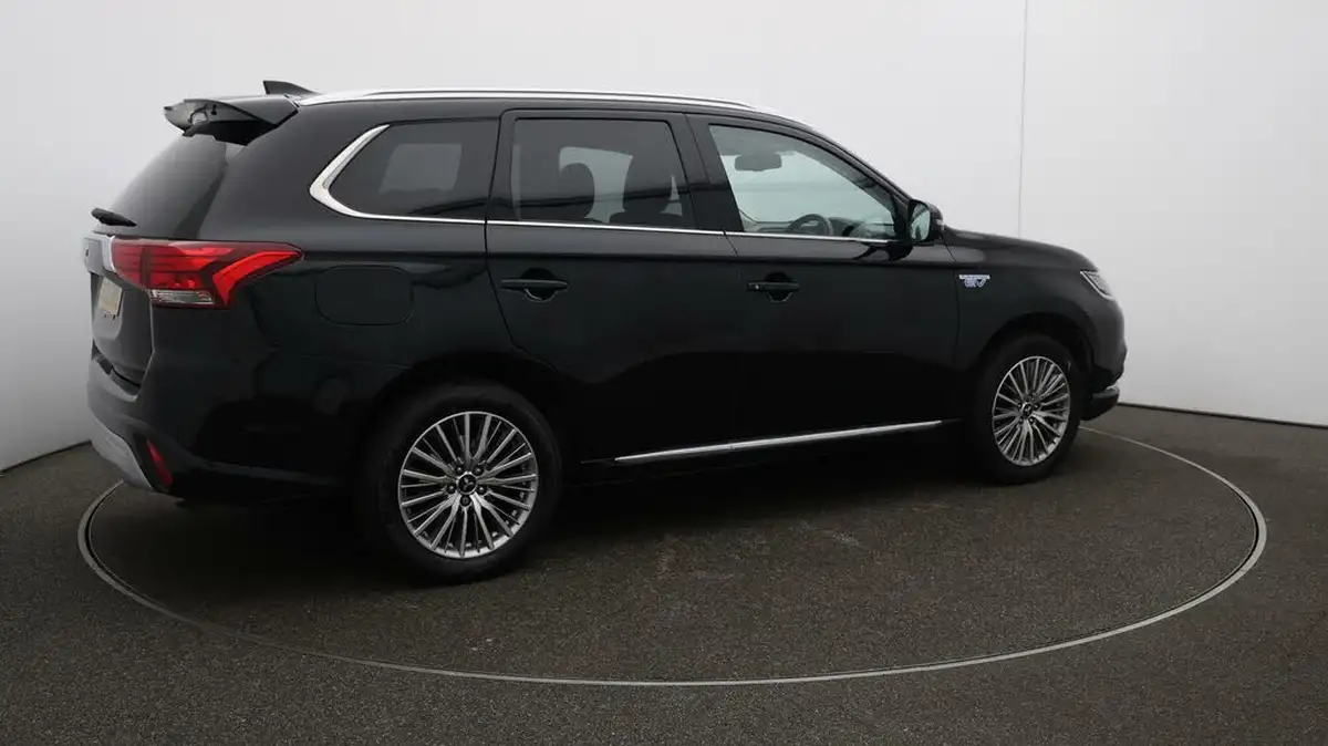 2020-mitsubishi-outlander-24-design-phev-big-49