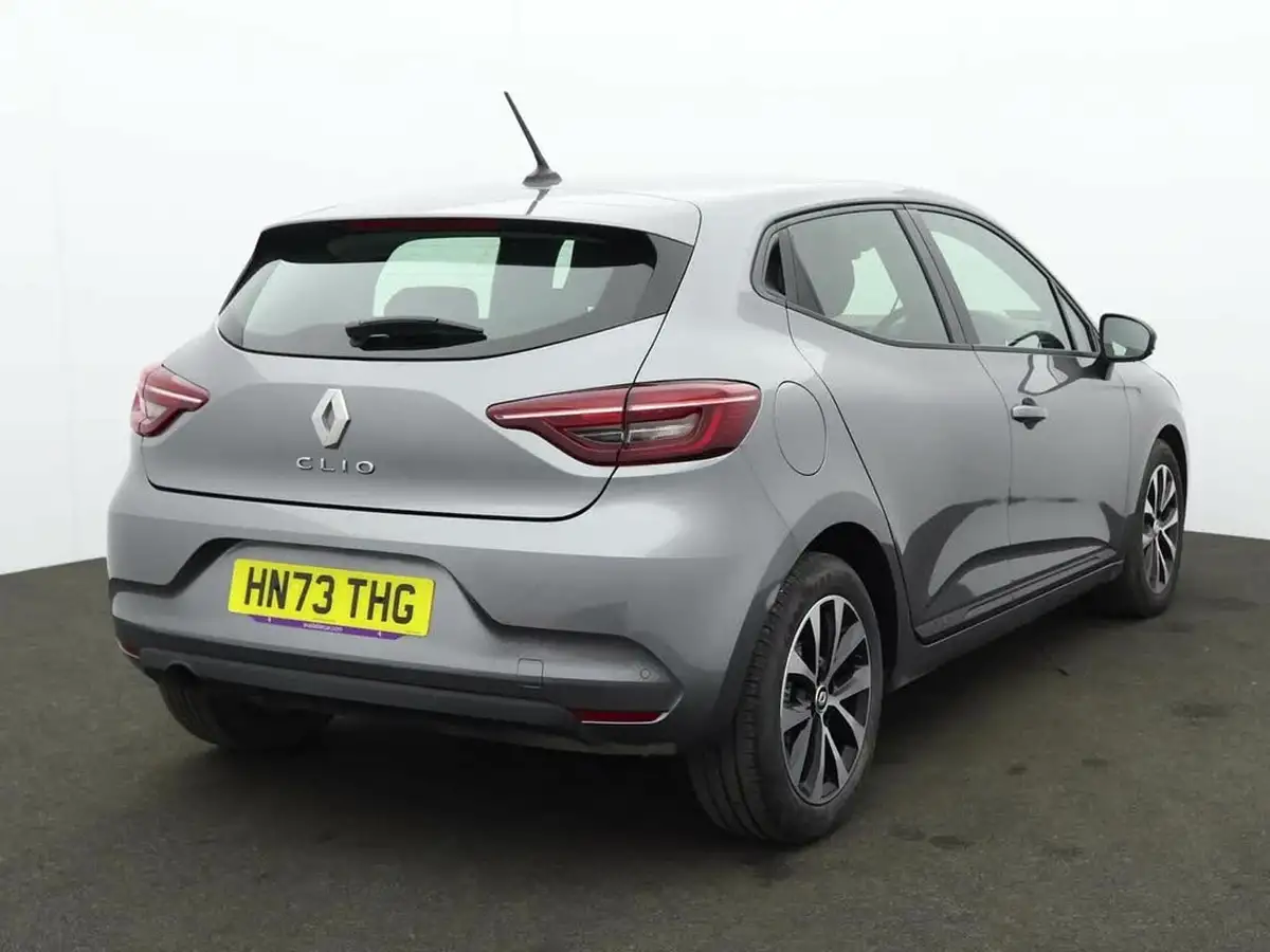 2023-renault-clio-10-tce-evolution-big-4
